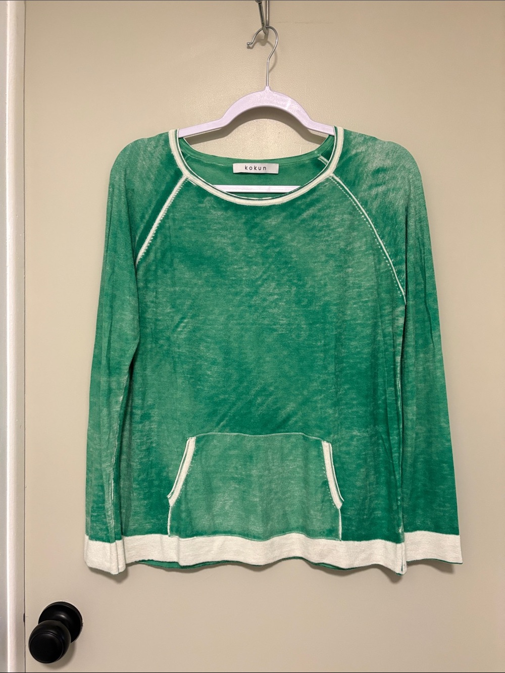 Kokun bamboo and cashmere light sweater. Size M